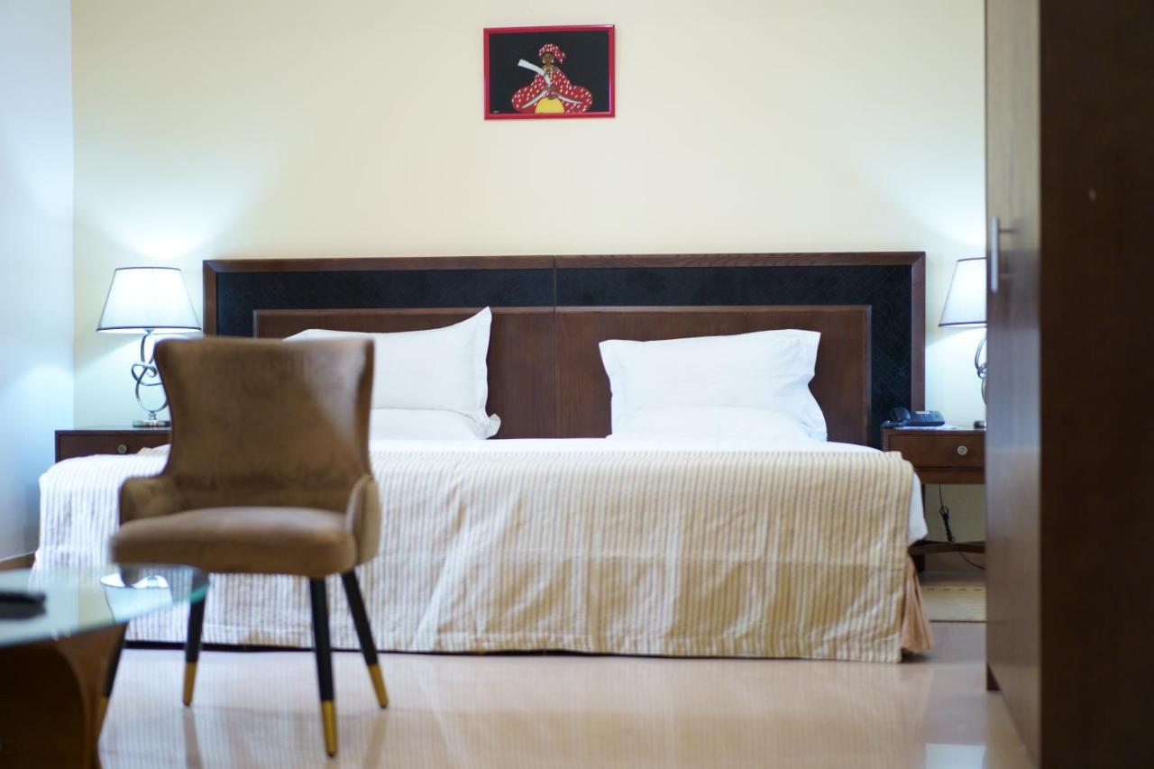 Le Feto Hotel Dakar Kültér fotó